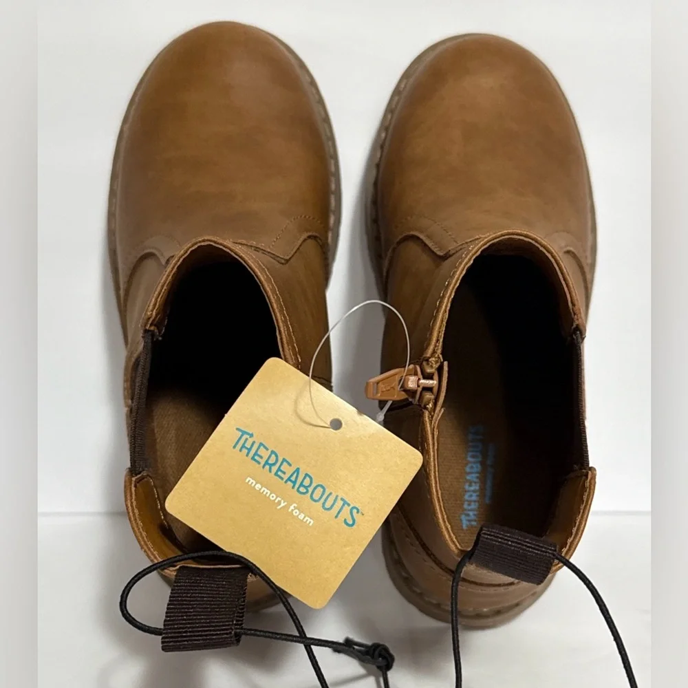 Boys 13M Brown Hiking Boots by Thereabouts Memory Foam Wesley NWT